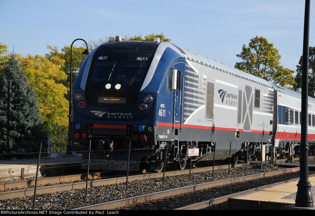 Westbound "Hiawatha Service"